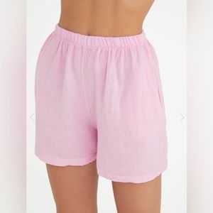 Le Marché Zion Linen Shorts in Rose